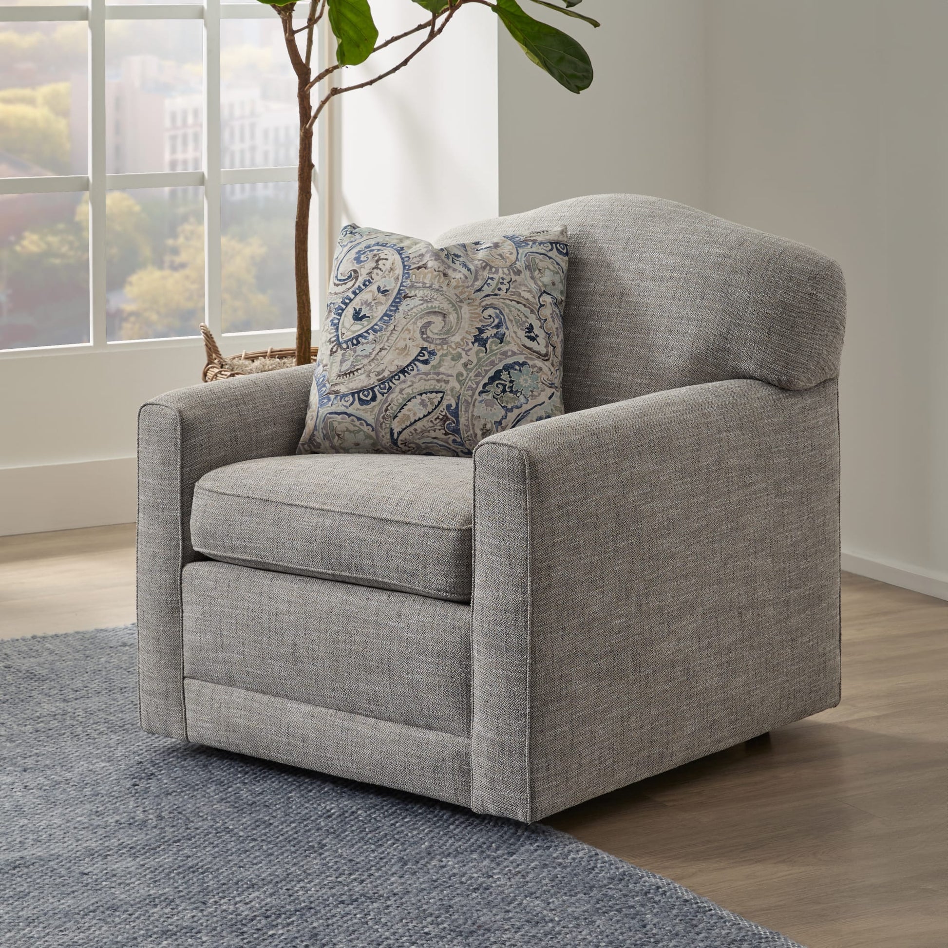 Aggie Chair