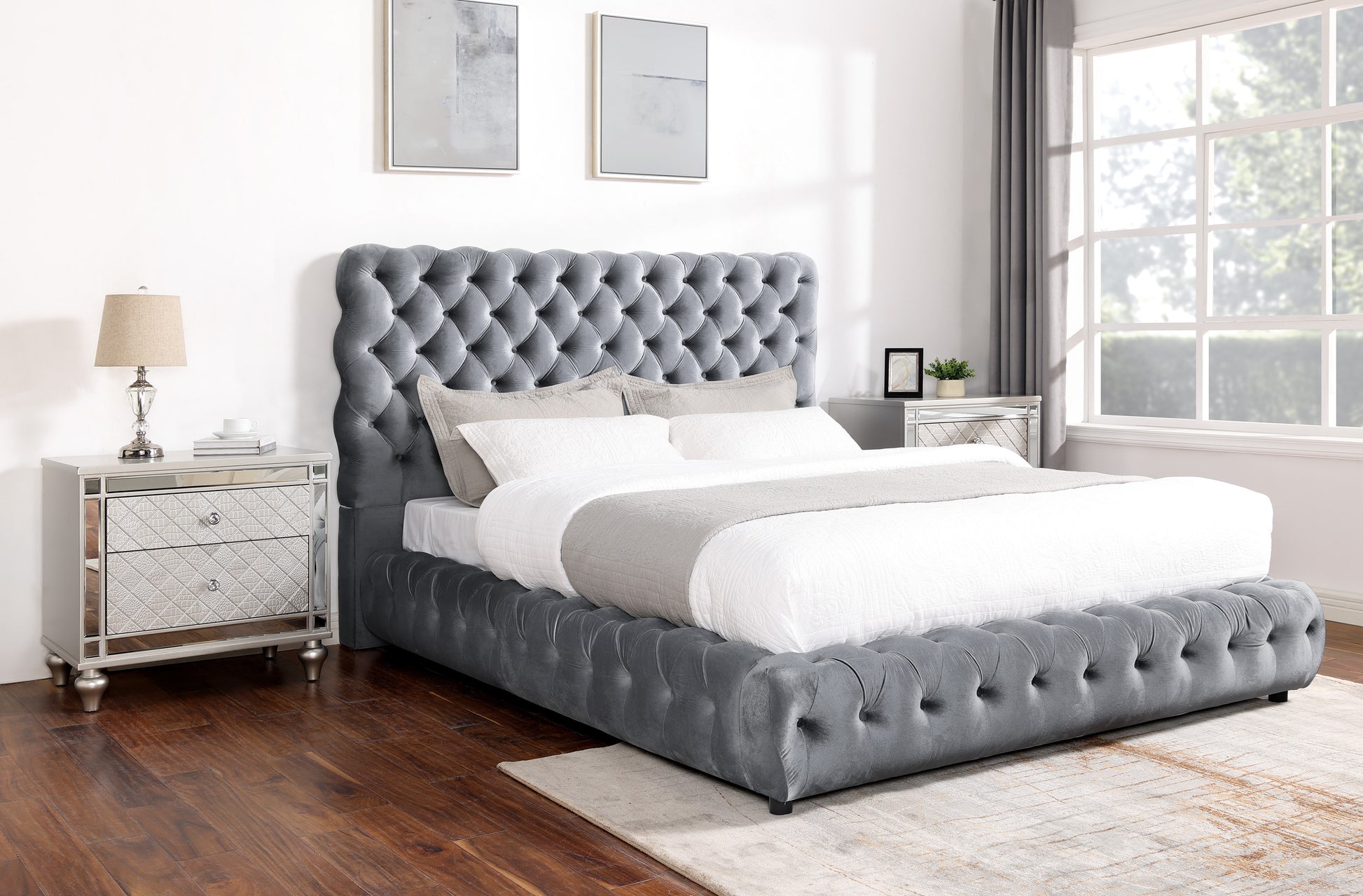 Flory Bedroom Collection