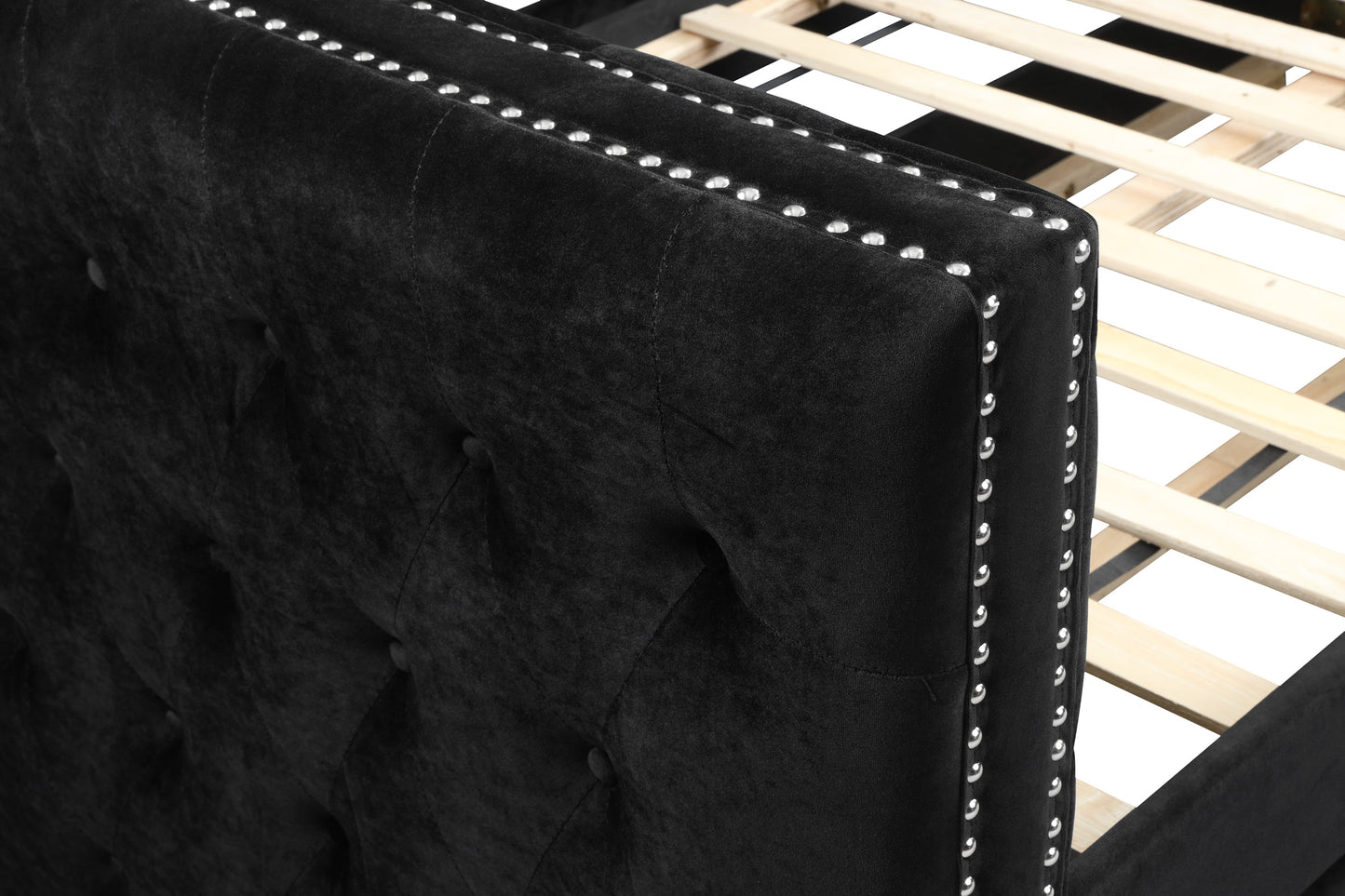 Trina Daybed Collection