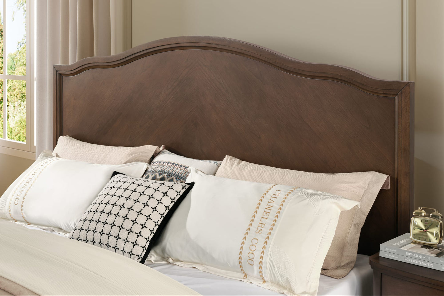 Bellevue King Bed - W1042-91K