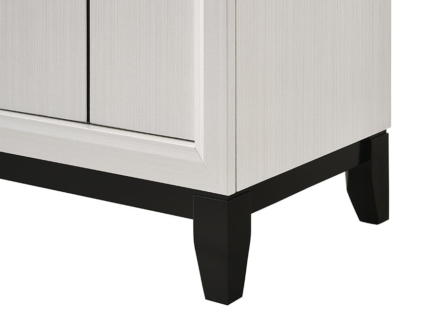 Akerson Chalk Bedroom Collection