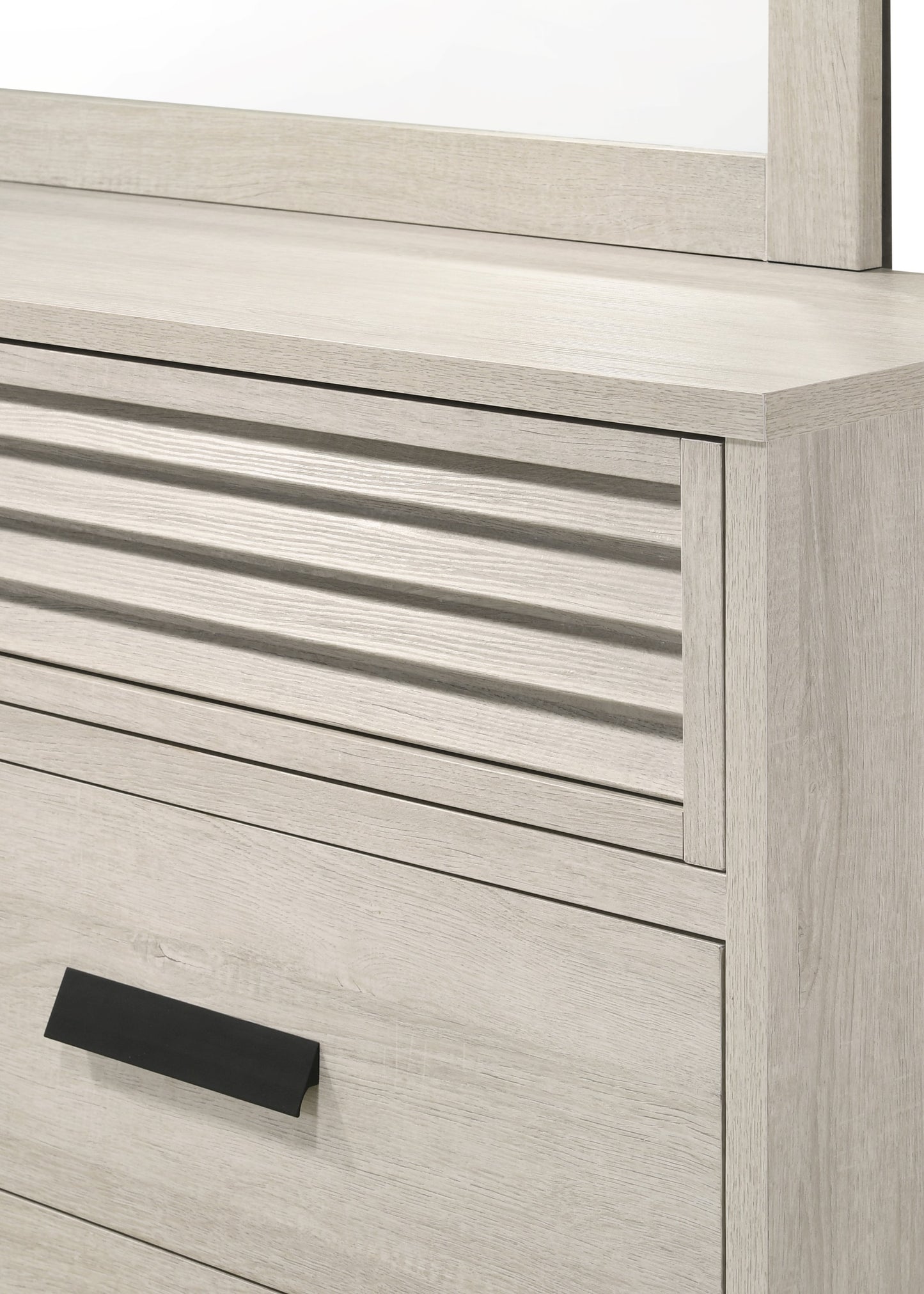 Sarter White Bedroom Collection