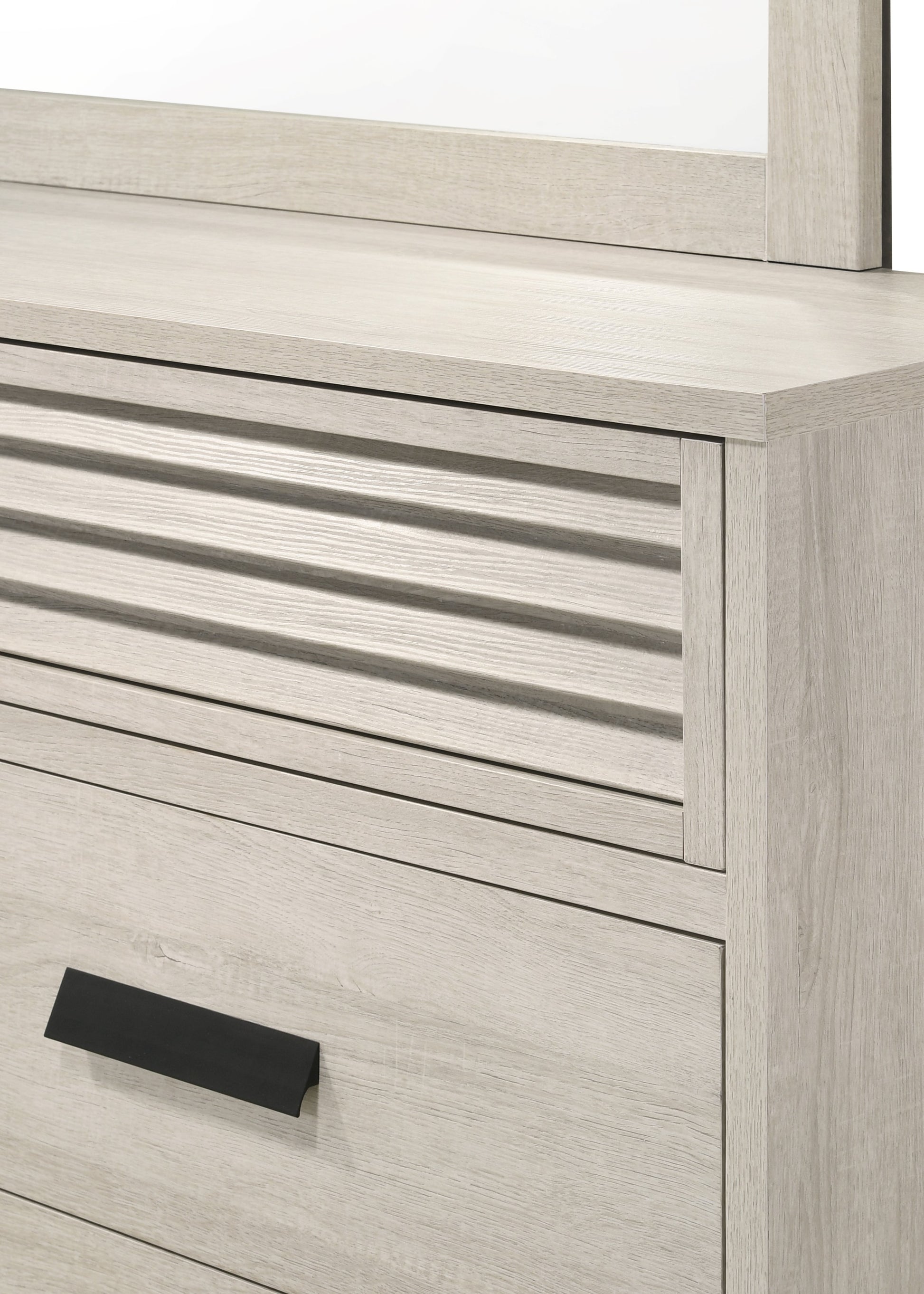 Sarter White Bedroom Collection
