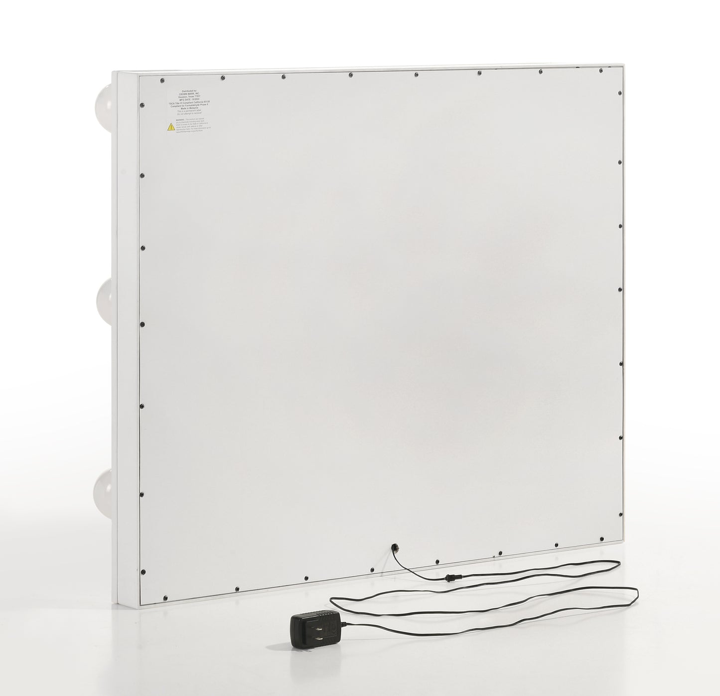 Luxo White Vanity Collection