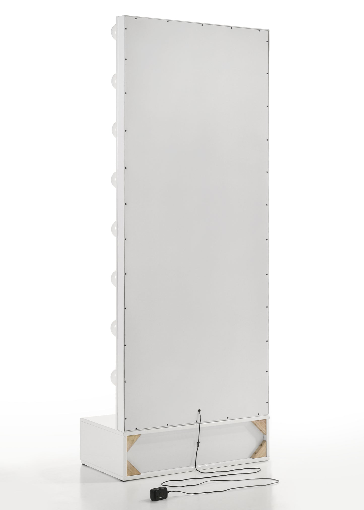 Luxo White Vanity Collection