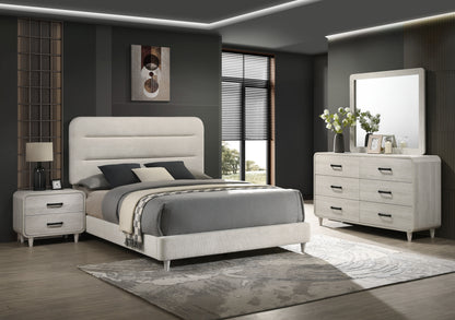 Nyomi White Bedroom Collection