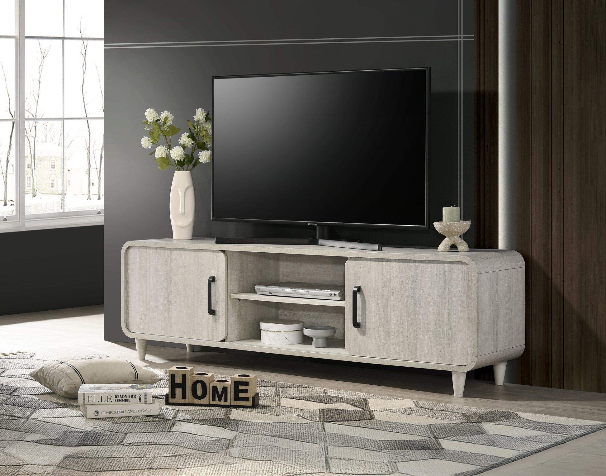 Nyomi White Bedroom Collection