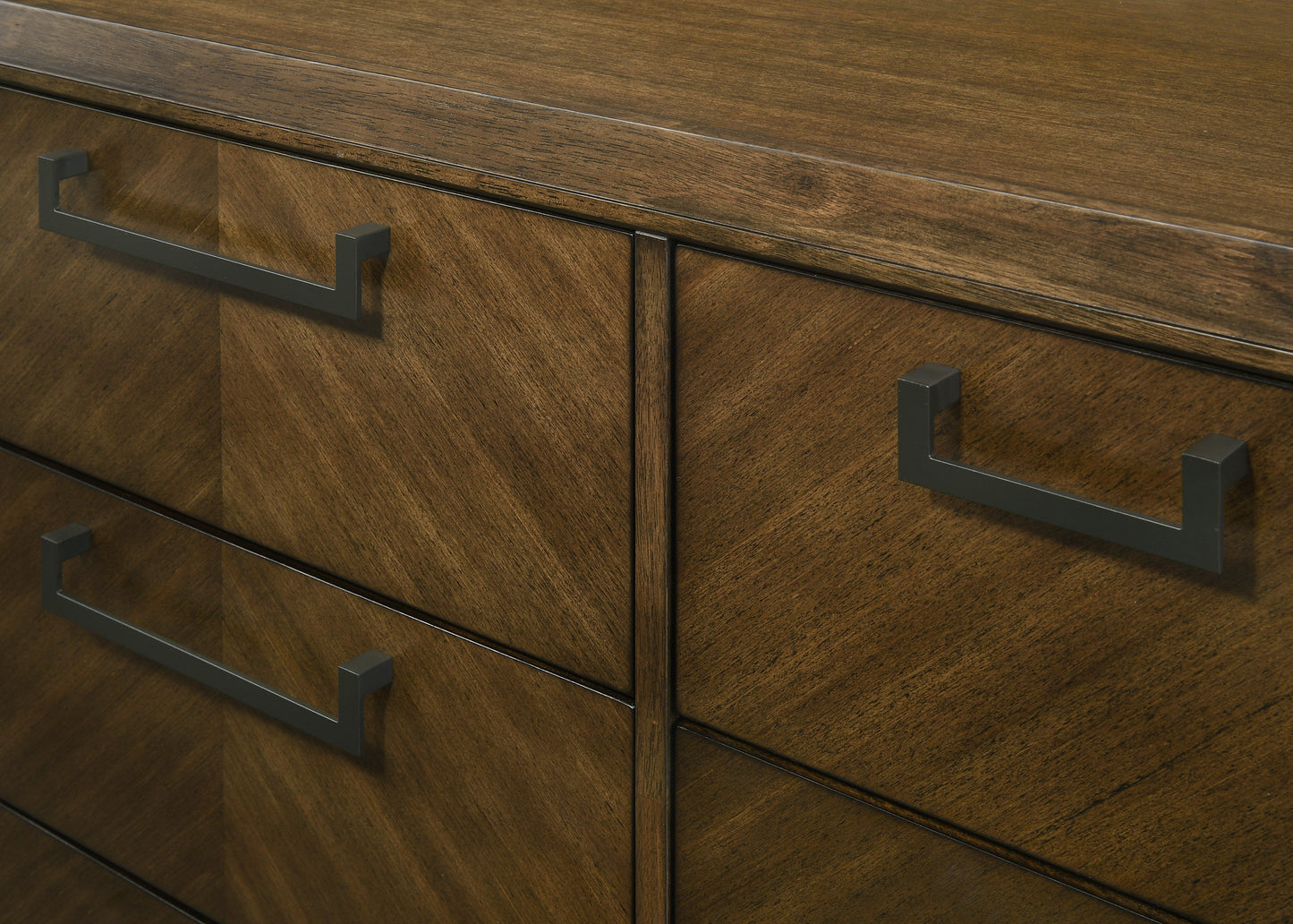 Lakecrest Bedroom Collection