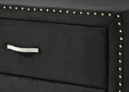 Lucinda Black Bedroom Collection