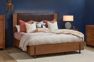 Lincoln Queen Upholstered Bed - Standard