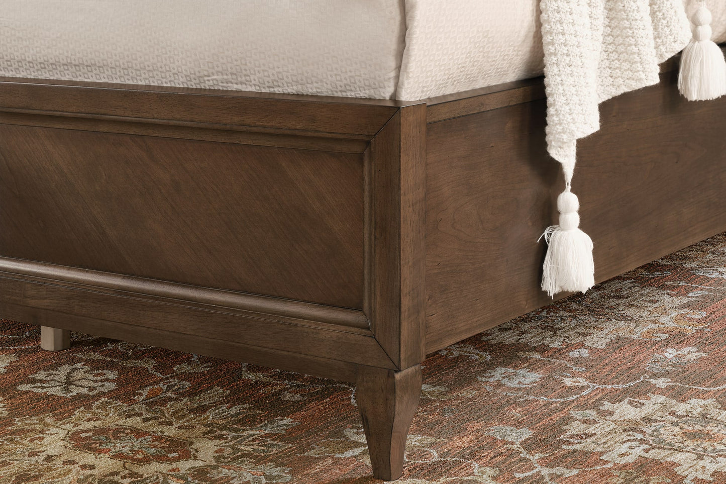 Bellevue King Bed - W1042-91K